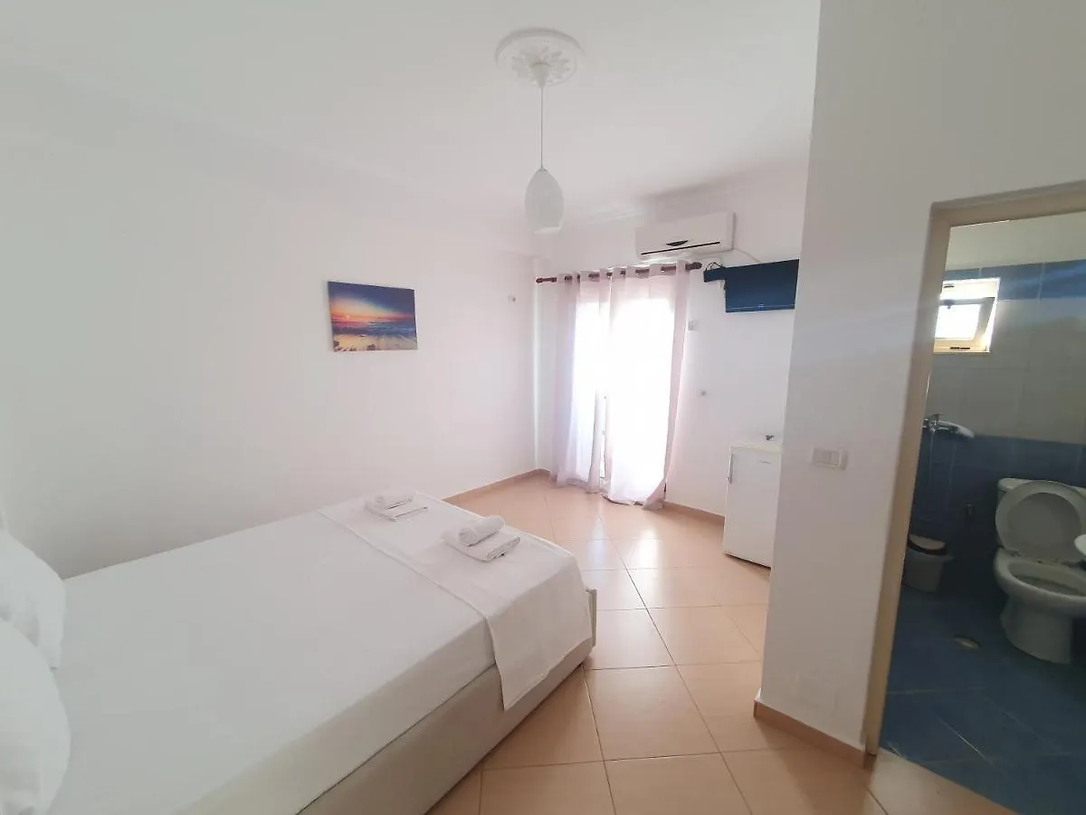 Hotel Soare Ksamil 3*,